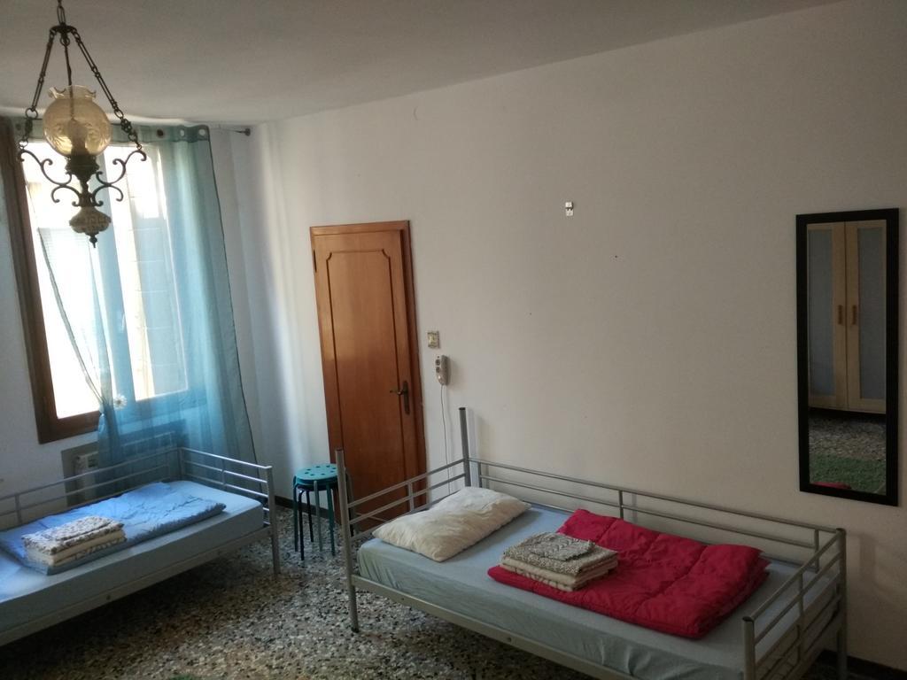The Academy Hostel Βενετία Εξωτερικό φωτογραφία