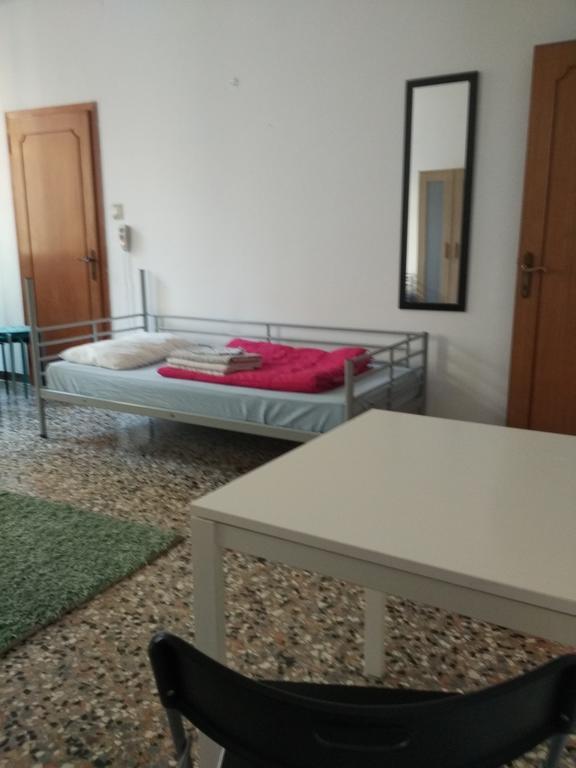 The Academy Hostel Βενετία Εξωτερικό φωτογραφία