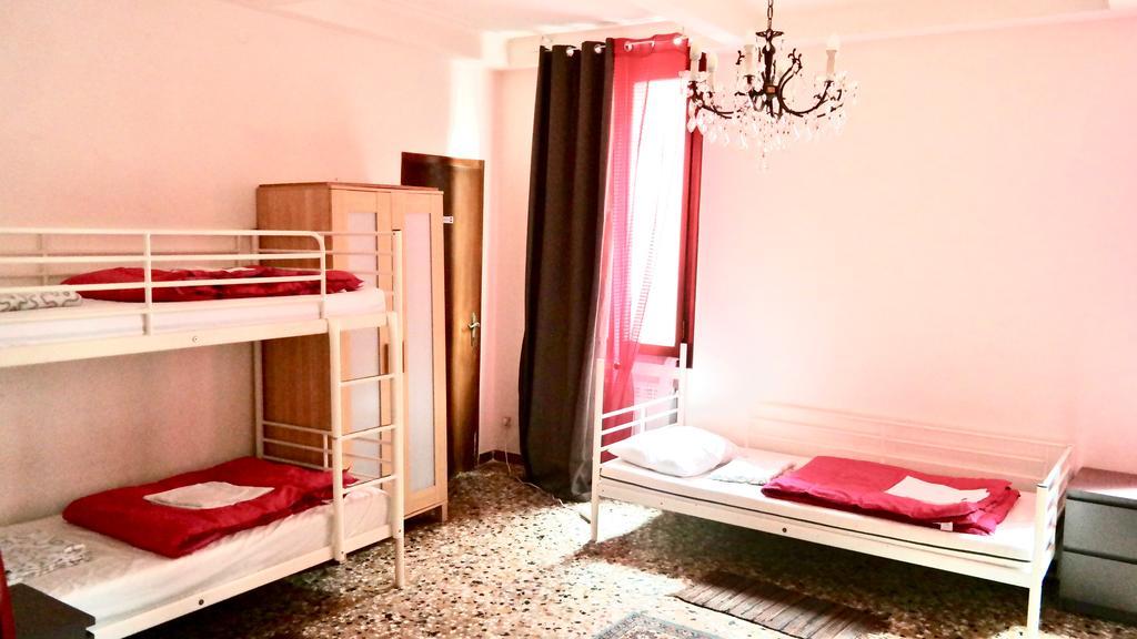 The Academy Hostel Βενετία Εξωτερικό φωτογραφία