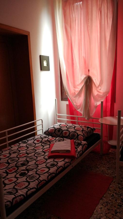 The Academy Hostel Βενετία Εξωτερικό φωτογραφία