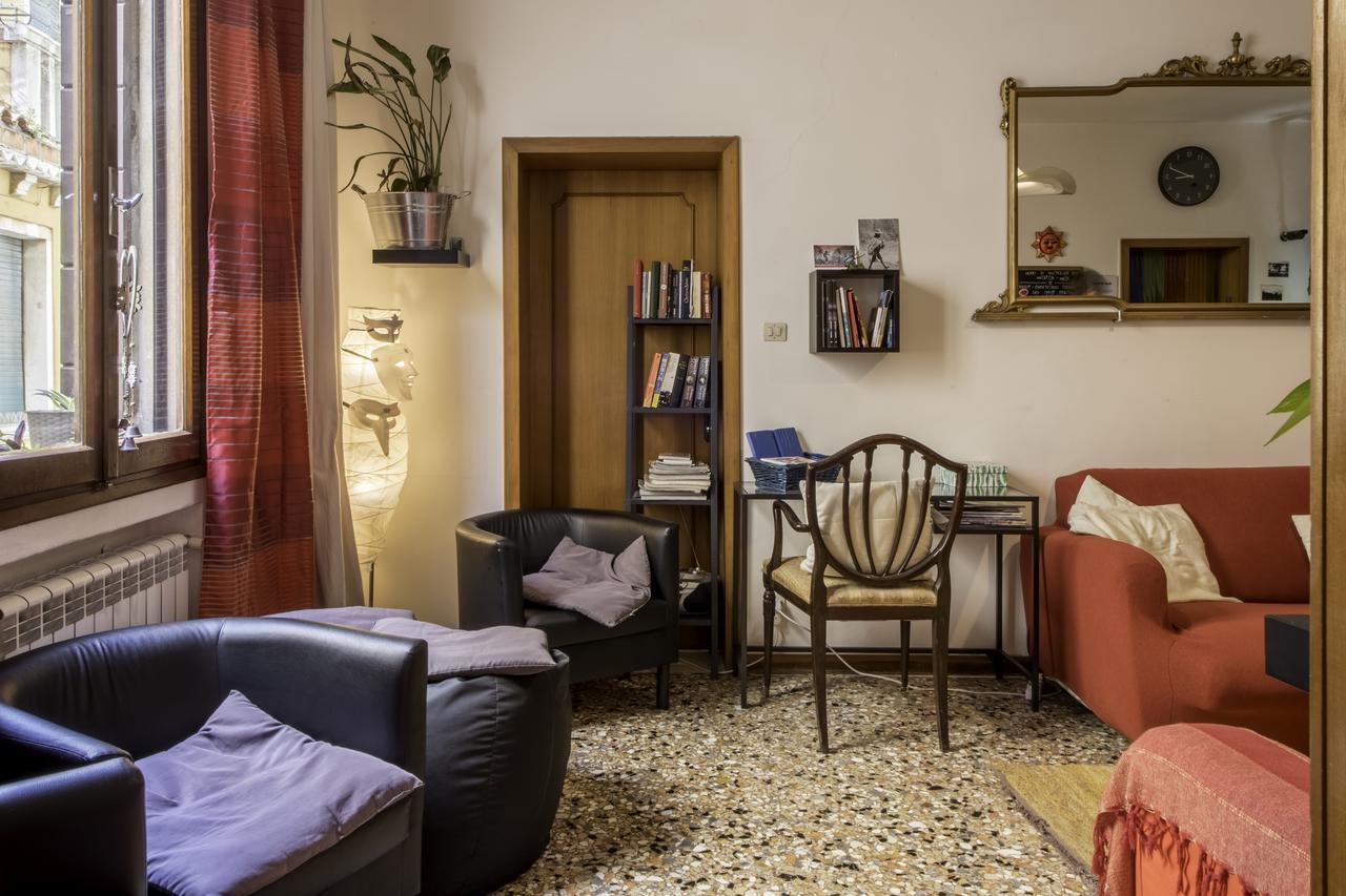 The Academy Hostel Βενετία Εξωτερικό φωτογραφία