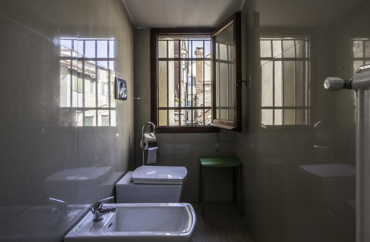 The Academy Hostel Βενετία Εξωτερικό φωτογραφία